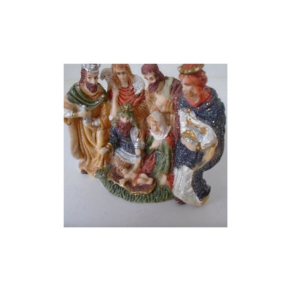 Nativity Scene Resine Glittery Small holy Family and Wise Man Christmas Decor - Picture 6 of 8